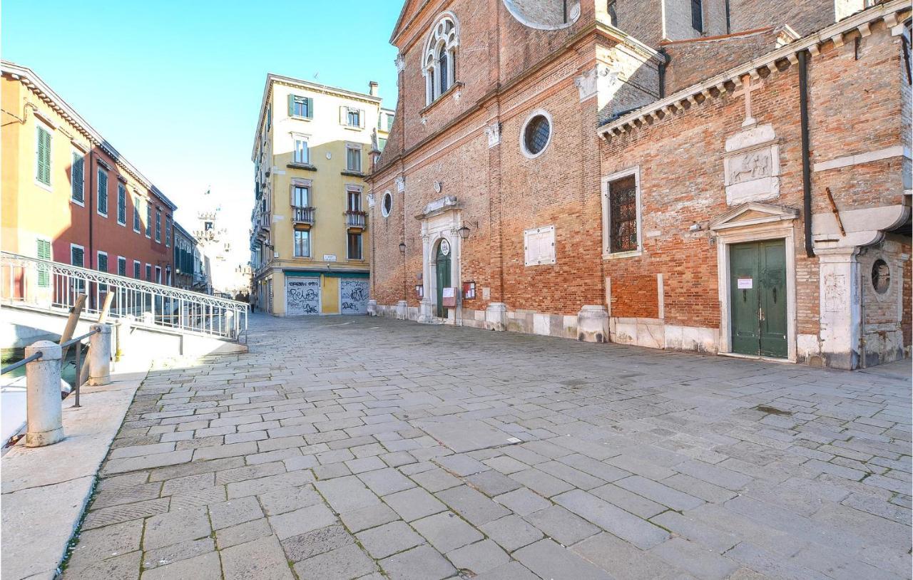 Stunning Apartment In Venezia With Kitchenette Екстериор снимка